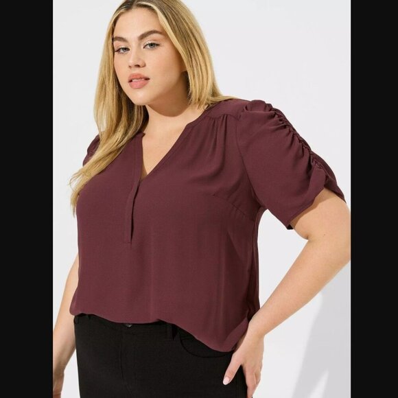 Torrid Harper Georgette Ruched Short Sleeve Blouse - Picture 1 of 6